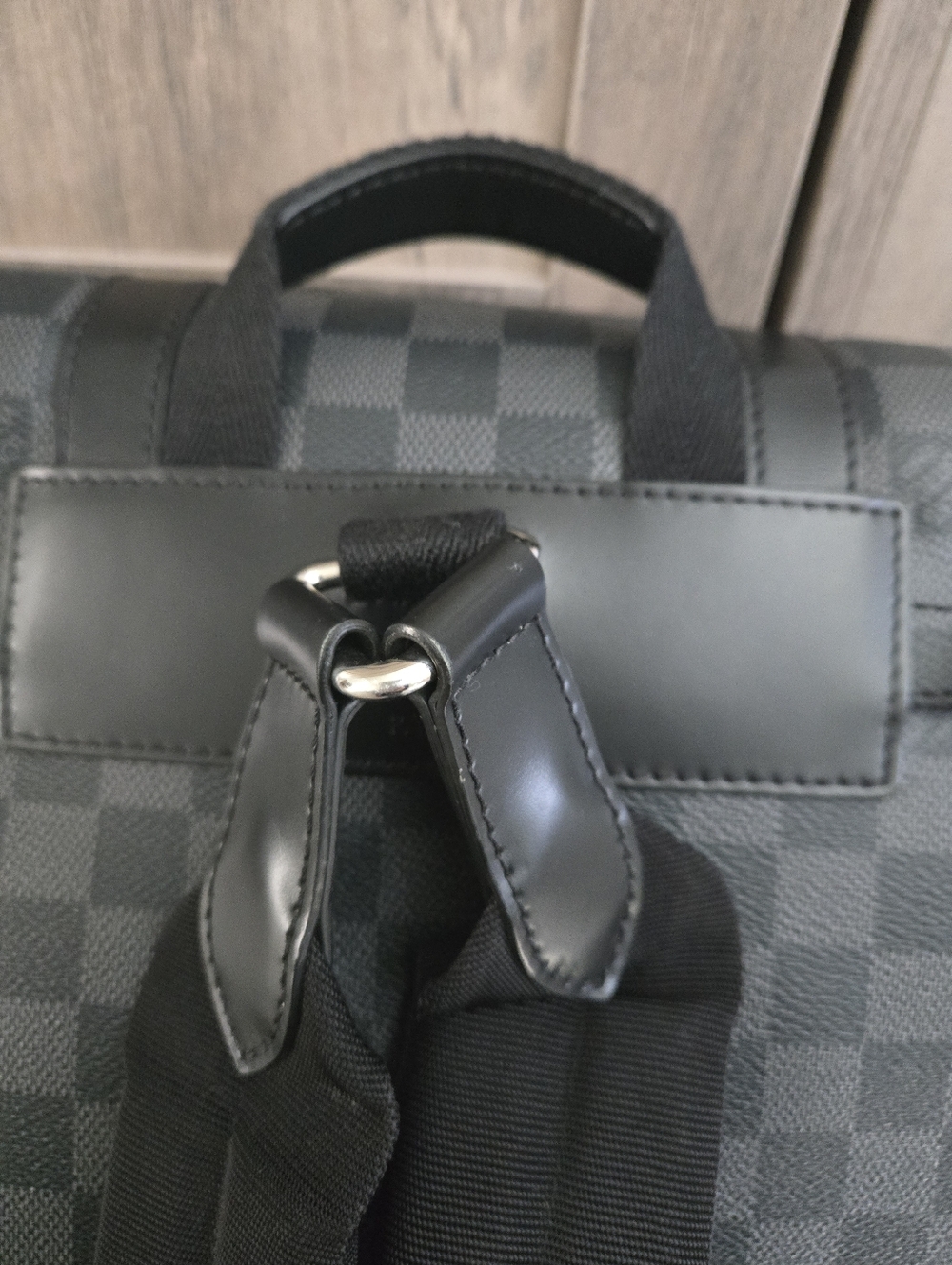Louis Vuitton Christopher Backpack - Picture 13 of 16